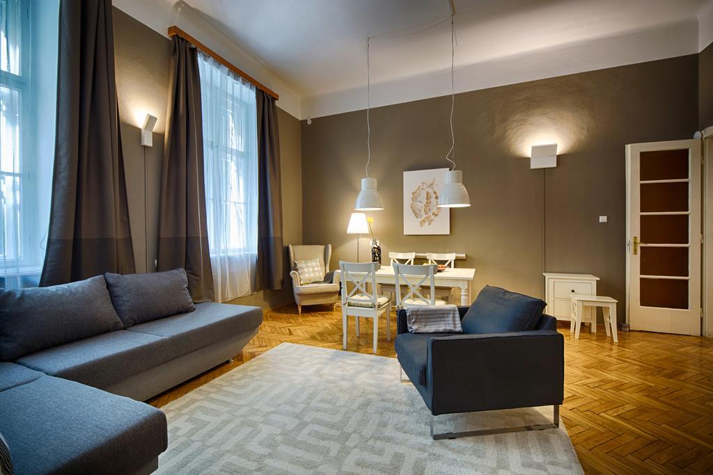 Logement Sous Le Chateau Budapest Exterior photo