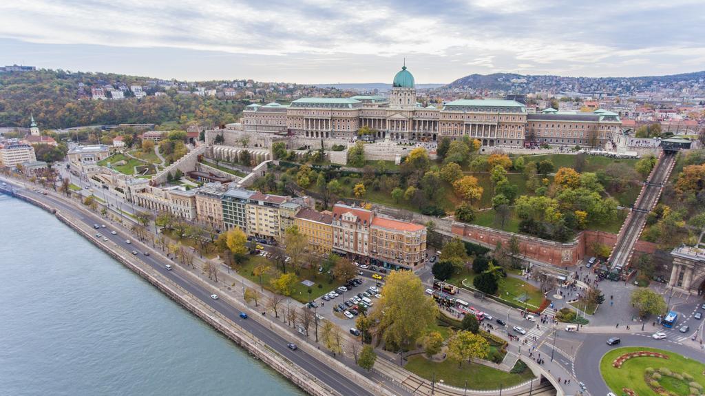 Logement Sous Le Chateau Budapest Exterior photo